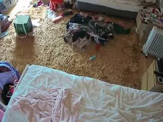 Camsoda Watch Live Sex Cams of voyeurcam-julmodels-whitebed-5