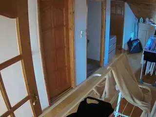 Camsoda Free Porn Cam of voyeurcam-julmodels-hall-2nd