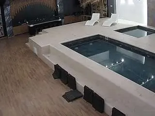 Camsoda Nude Webcam of voyeurcam-casa-salsa-gym