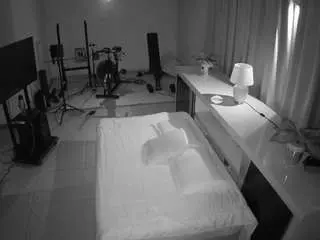 Camsoda Adult Video Chat of voyeurcam-jb-office-1