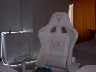 Camsoda Sex Chat of evelina-fox