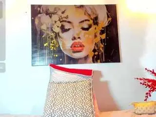 Camsoda Sex Cam of karlaliones99