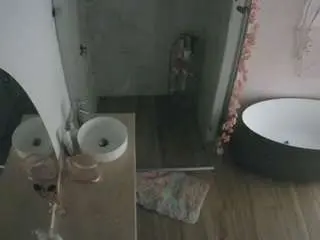 Camsoda Adult Video Chat of voyeurcam-casa-salsa-bathroom-6