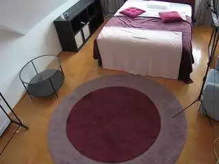Camsoda Sex Cam of voyeurcam-julmodels-whitebed-1