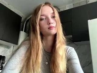 Camsoda Sex Cam of rebbecabezak