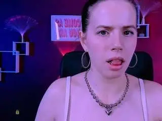 Camsoda Sex Cam of rina-gold