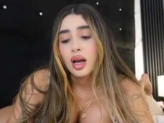 Camsoda Sex Chat of annyy-rosse
