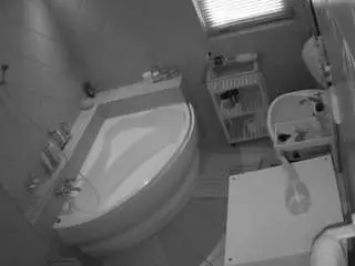 Camsoda Live Porn of voyeurcam-julmodels-bath-1st-2