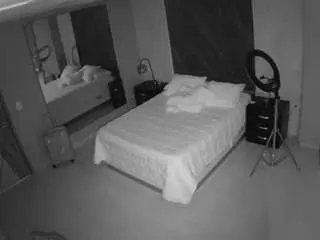 Camsoda Adult Video Chat of voyeurcam-casa-salsa-bedroom-4