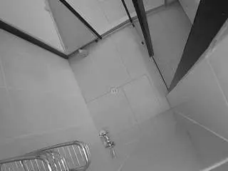 Camsoda Sex Cam of voyeurcam-jb-shower-2