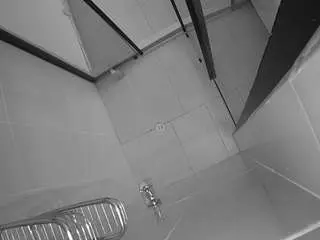 Camsoda Free Porn Cam of voyeurcam-jb-shower-2