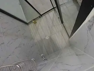 Camsoda Free Porn Cam of voyeurcam-jb-shower-2