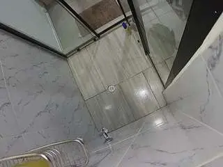 Camsoda Sex Cam of voyeurcam-jb-shower-2