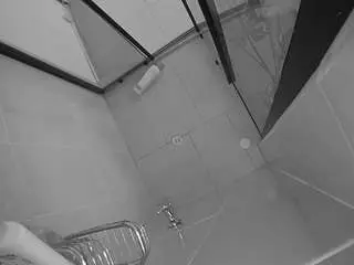Camsoda Free Porn Cam of voyeurcam-jb-shower-2