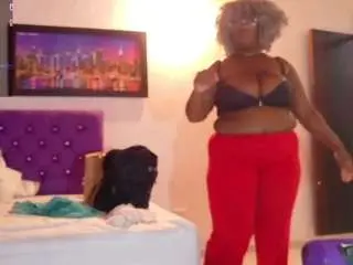 Camsoda Private Sex Chat of black-pussydoll