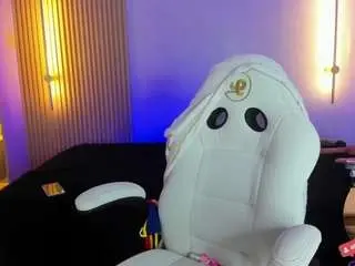 Camsoda Sex Cam of liah-cleir