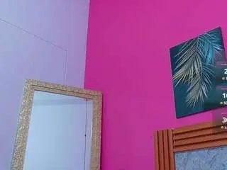 Camsoda Free Live Porn of littlee-emily