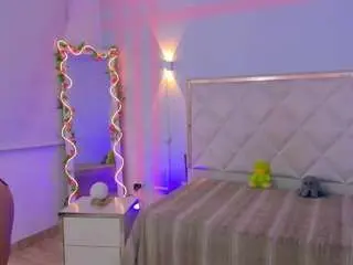 Camsoda Watch Live Sex Cams of fiory-tay