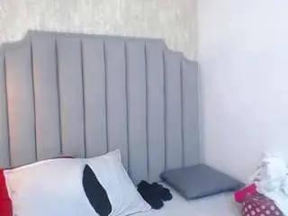 Camsoda Private Sex Chat of maya-curvy