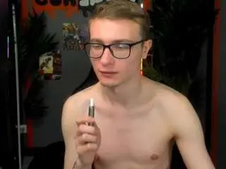 Camsoda Adult Webcams of emmitbarker