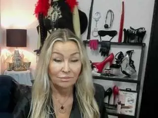 Camsoda Sex Cam of luxcrystal