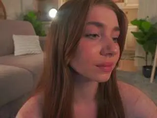 Camsoda Nude Webcam of edythguy
