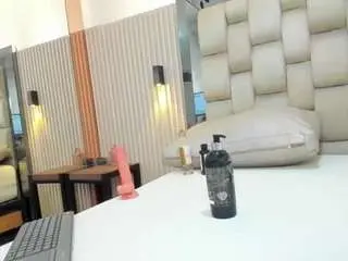 Camsoda Adult Video Chat of madelein-fosterr