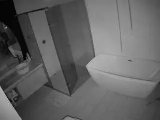 Camsoda Live Porn of voyeurcam-casa-salsa-bathroom-2
