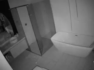 Camsoda Sex Cam of voyeurcam-casa-salsa-bathroom-2