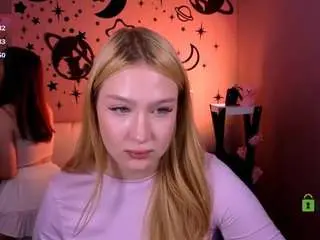 Camsoda Free Porn Cam of playful-sophie