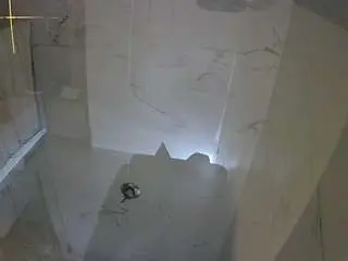 Camsoda Free Live Porn of voyeurcam-casa-salsa-bathroom-11
