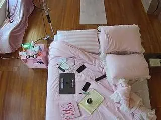 Camsoda Sex Cam of voyeurcam-celticiron-01