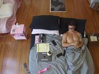 Camsoda Free Porn Cam of voyeurcam-celticiron-01