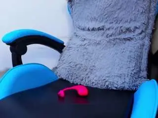 Camsoda Sex Cam of klylls-squirt