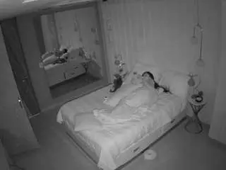 Camsoda Private Sex Chat of voyeurcam-casa-salsa-bedroom-2
