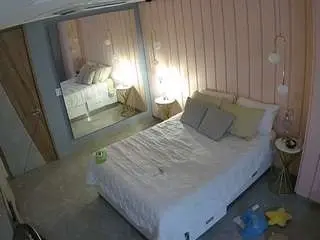 Camsoda Live Porn of voyeurcam-casa-salsa-bedroom-2