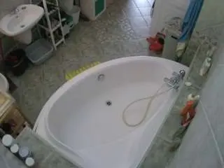 Camsoda Live Porn of voyeurcam-julmodels-bath-1st-1