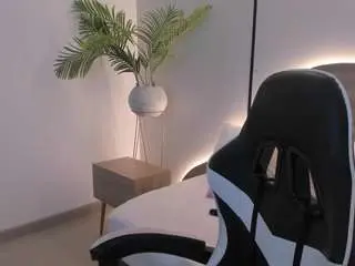 Camsoda Adult Video Chat of mia-slora