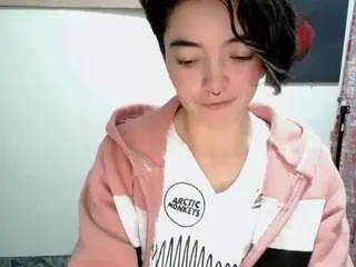 Camsoda Nude Webcam of cameliasaenz
