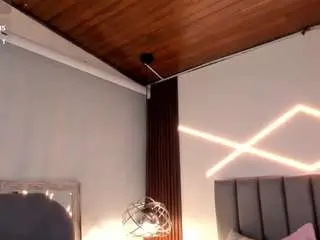 Camsoda Free Porn Cam of veronicalanz
