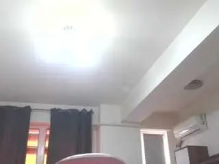 Camsoda Adult Webcams of prettyjulliette