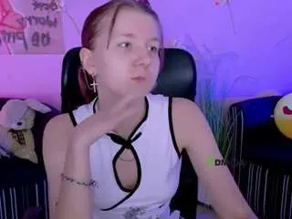 Camsoda Nude Webcam of gloria-bubble