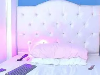 Camsoda Free Porn Cam of lizettekitty