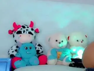 Camsoda Watch Live Sex Cams of alanna-dollsx