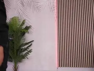 Camsoda Watch Live Sex Cams of ravebunny