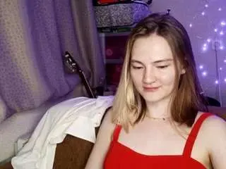 Camsoda Free Porn Cam of cherriequinalty