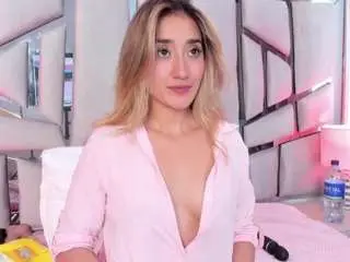 Camsoda Adult Webcams of lucy-davies