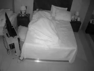 Camsoda Live Sex Cam of voyeurcam-casa-salsa-bedroom-3