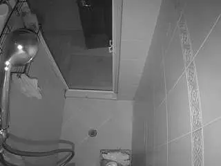 Camsoda Live Sex Cam of voyeurcam-baileybase-shower