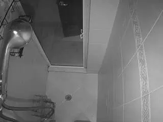 Camsoda Free Porn Cam of voyeurcam-baileybase-shower